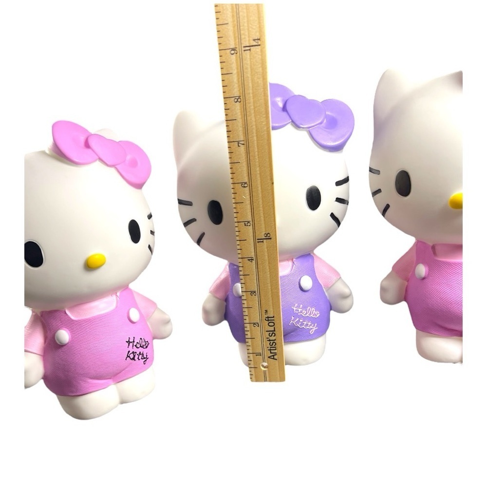 Hello Kitty Coin Bank - Picture 3 of 5